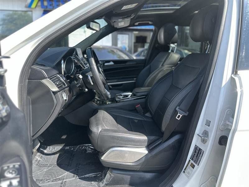Used 2017 Mercedes-Benz GLS 550 4MATIC image 12