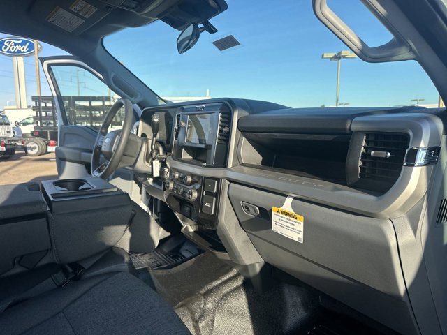 New 2025 Ford F450 XL image 28