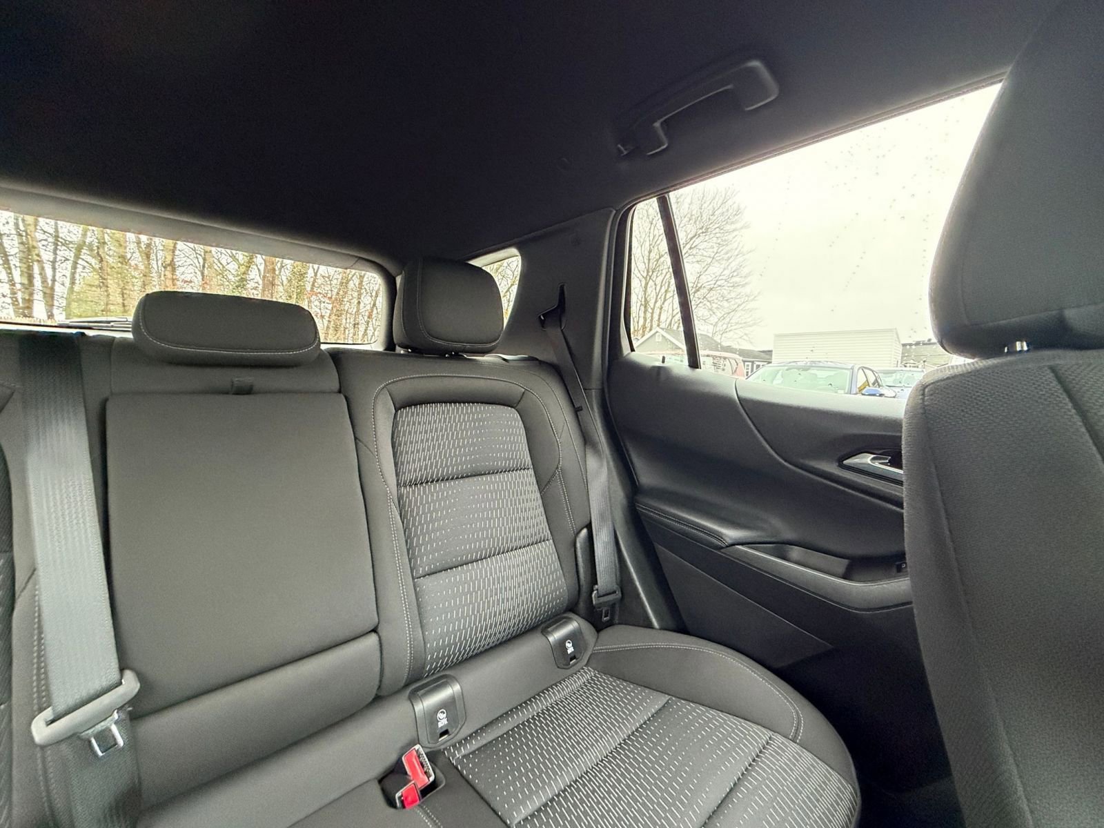 Used 2025 Chevrolet Equinox LT FWD image 37