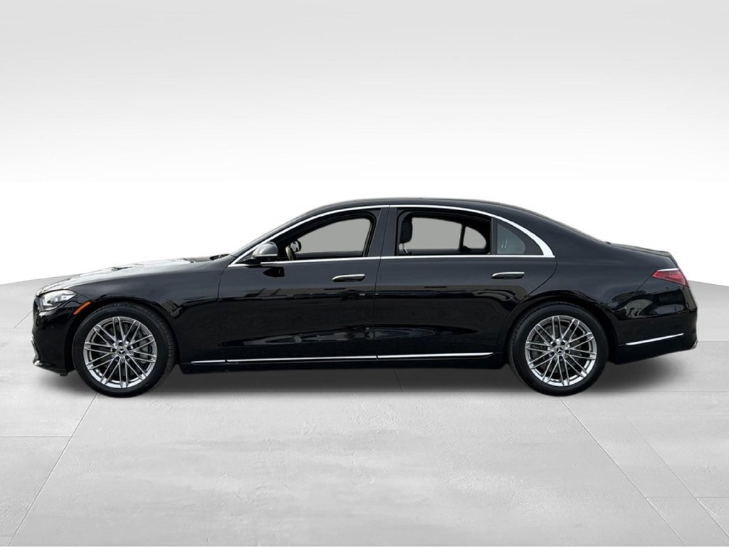 Used 2022 Mercedes-Benz S 580 4MATIC Sedan image 5
