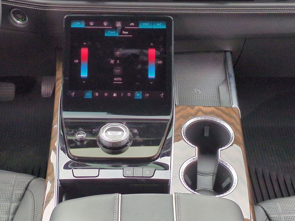 Used 2026 Cadillac Escalade Platinum Sport w/ LPO, ONYX Package image 18