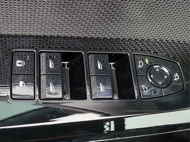 New 2026 BMW 740i RWD image 22