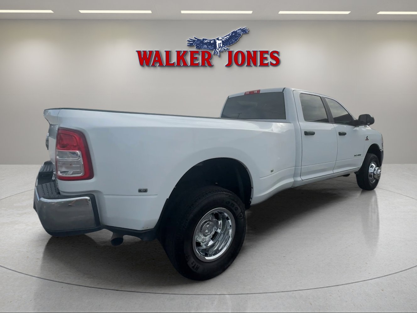 Used 2022 RAM 3500 Big Horn image 7
