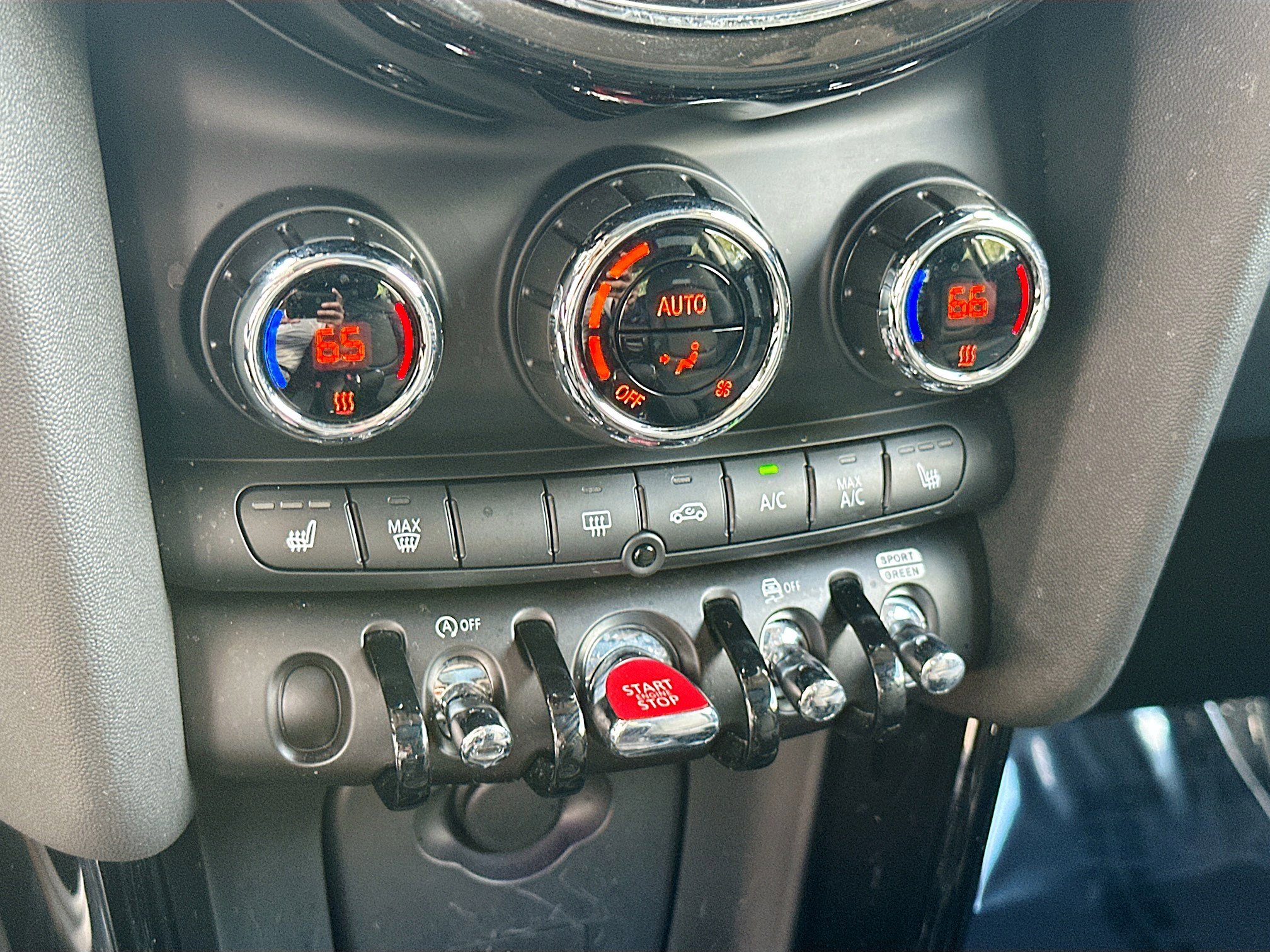 Certified 2024 MINI Cooper S image 16