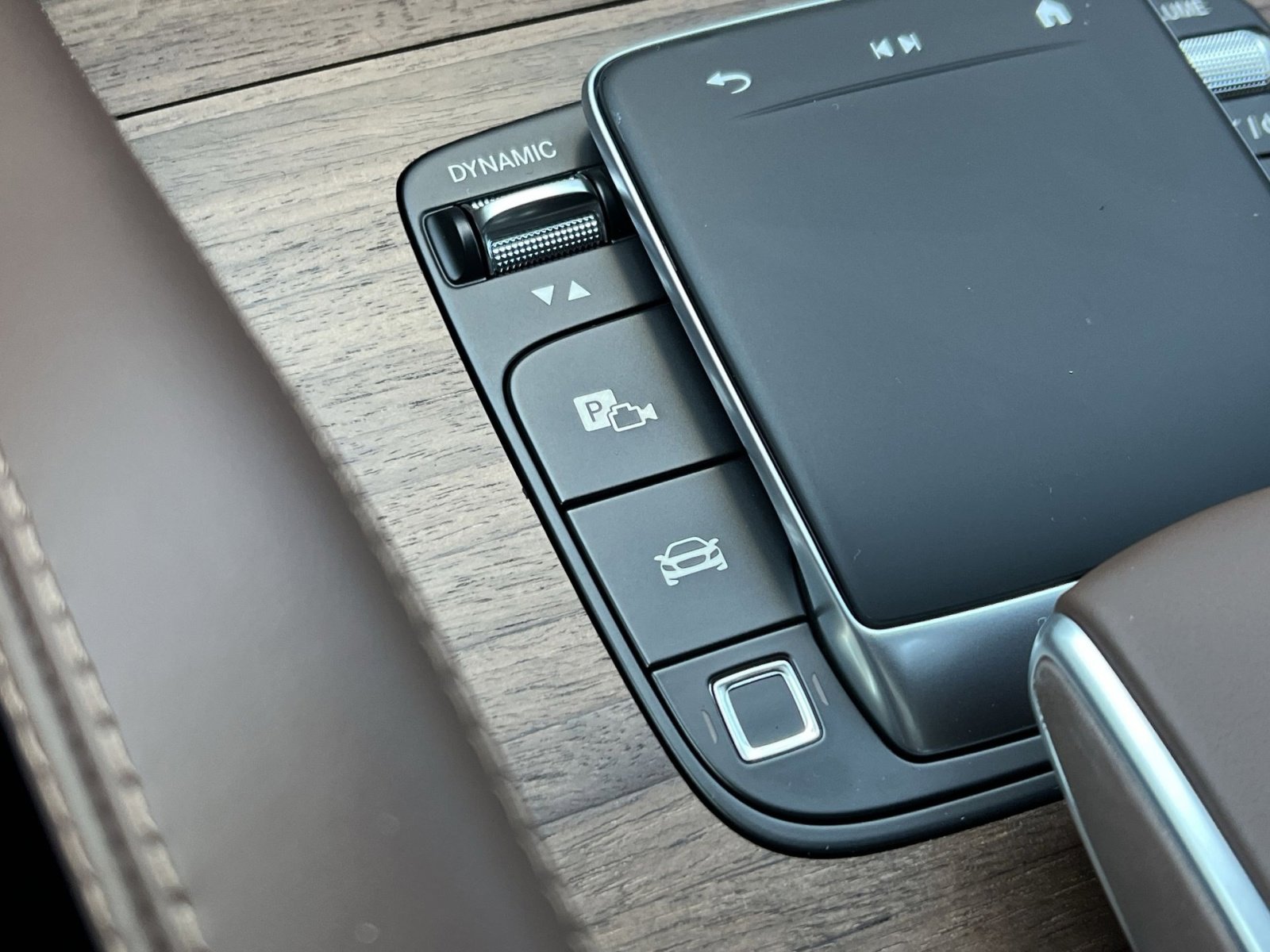 New 2026 Mercedes-Benz GLE 53 AMG 4MATIC Coupe image 34