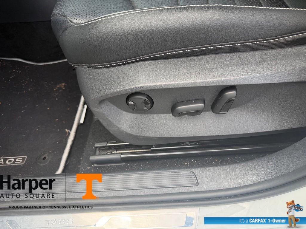 Used 2023 Volkswagen Taos SEL AWD/4WD image 18