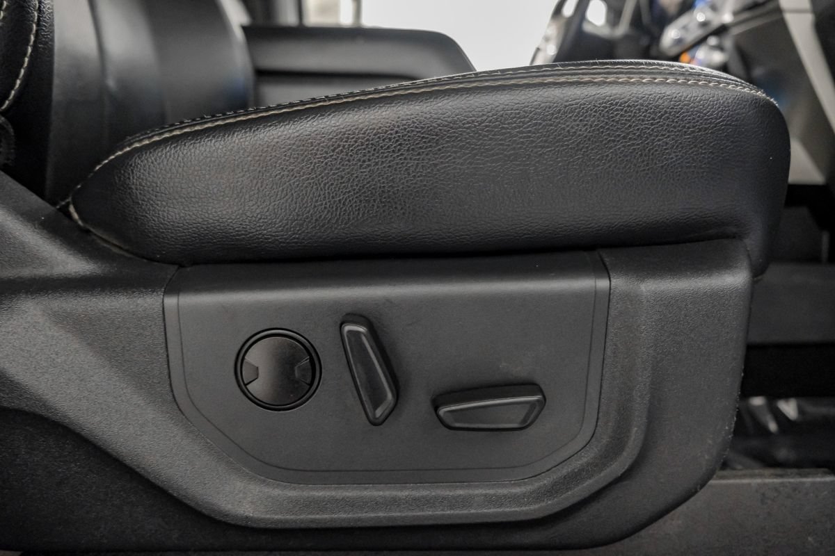 Used 2022 Ford F350 Lariat w/ Lariat Value Package AWD/4WD image 33
