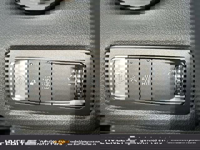 New 2025 Chevrolet Blazer EV LT image 21