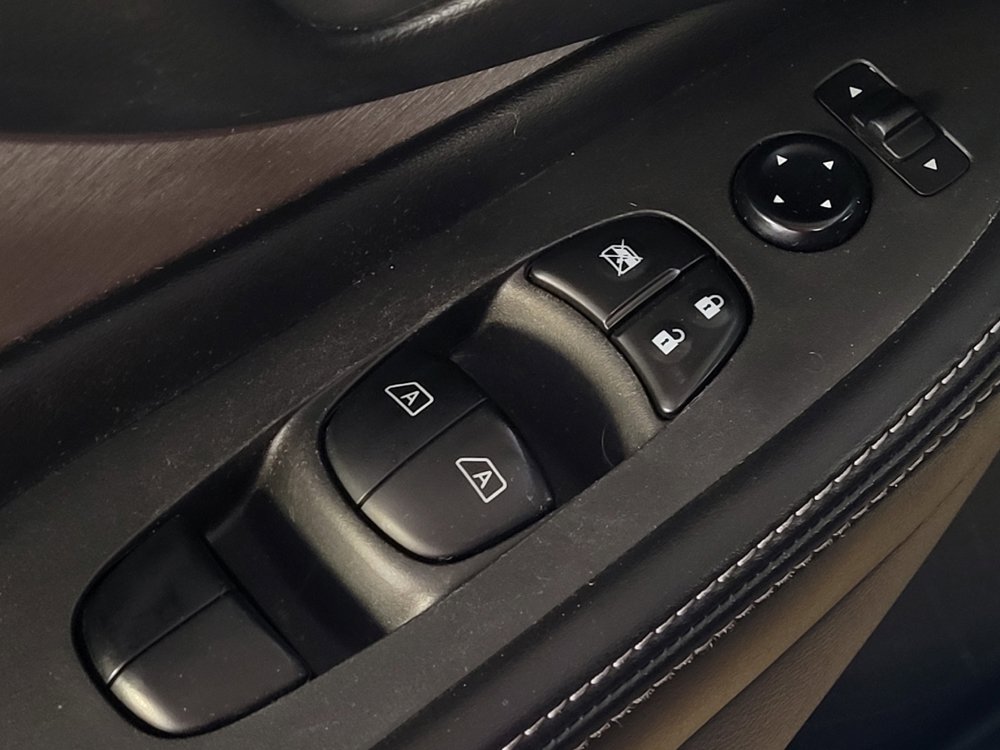 Used 2023 Nissan Murano SV AWD/4WD image 27