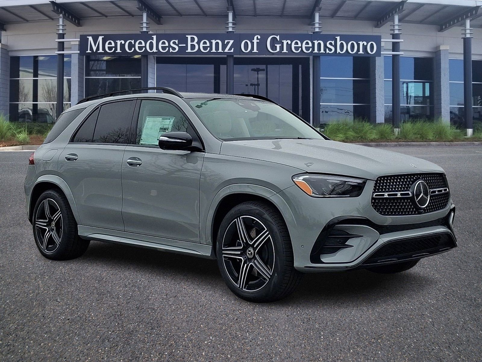 New 2026 Mercedes-Benz GLE 450 4MATIC image 2