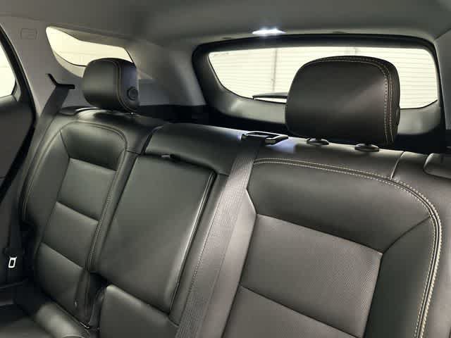 Used 2020 GMC Terrain SLT w/ Preferred Package FWD image 13