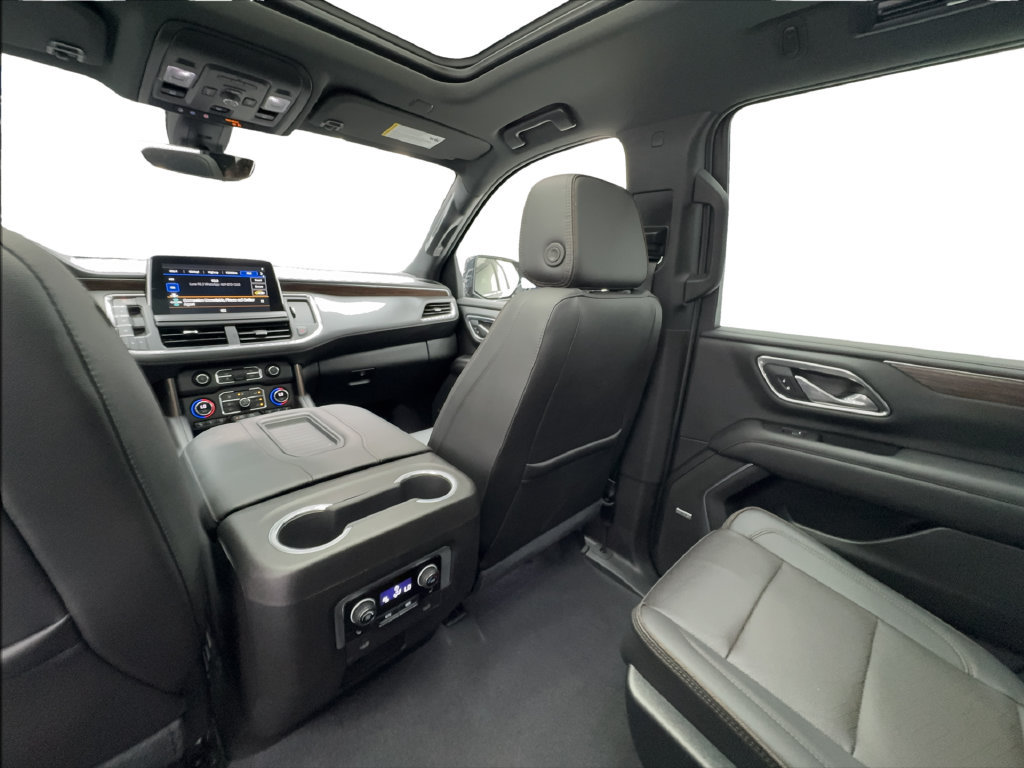 Used 2021 Chevrolet Tahoe High Country w/ Premium Package AWD/4WD image 46