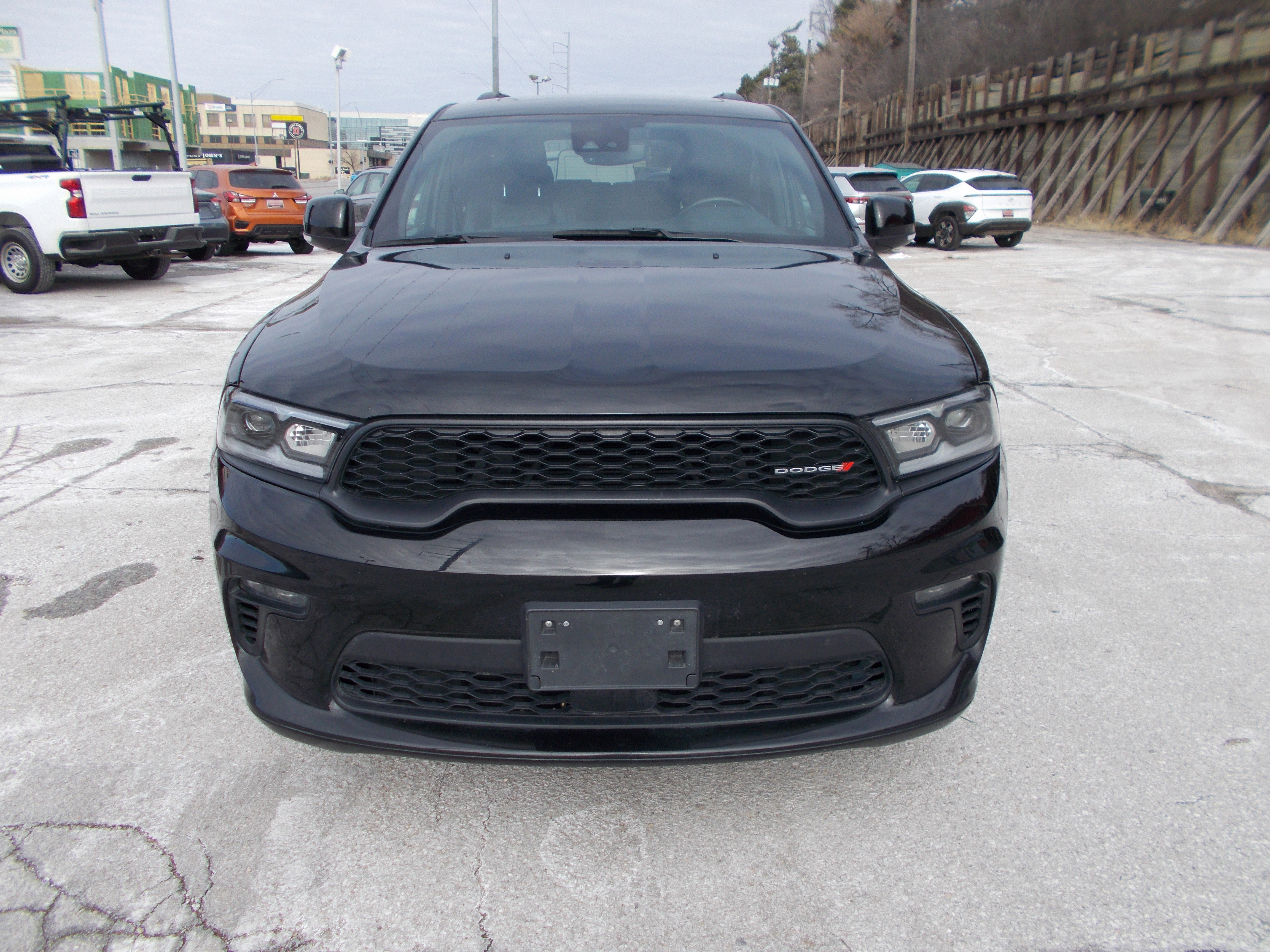 Used 2023 Dodge Durango GT image 2