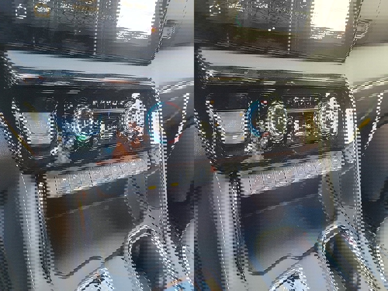 New 2026 GMC Sierra 1500 AT4X image 18