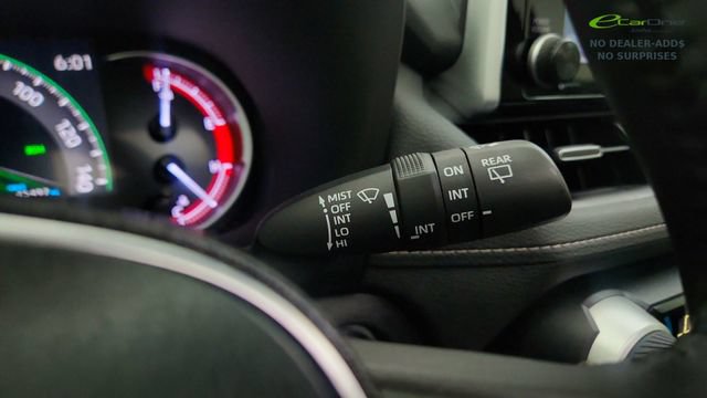 Used 2019 Toyota RAV4 Limited FWD image 43