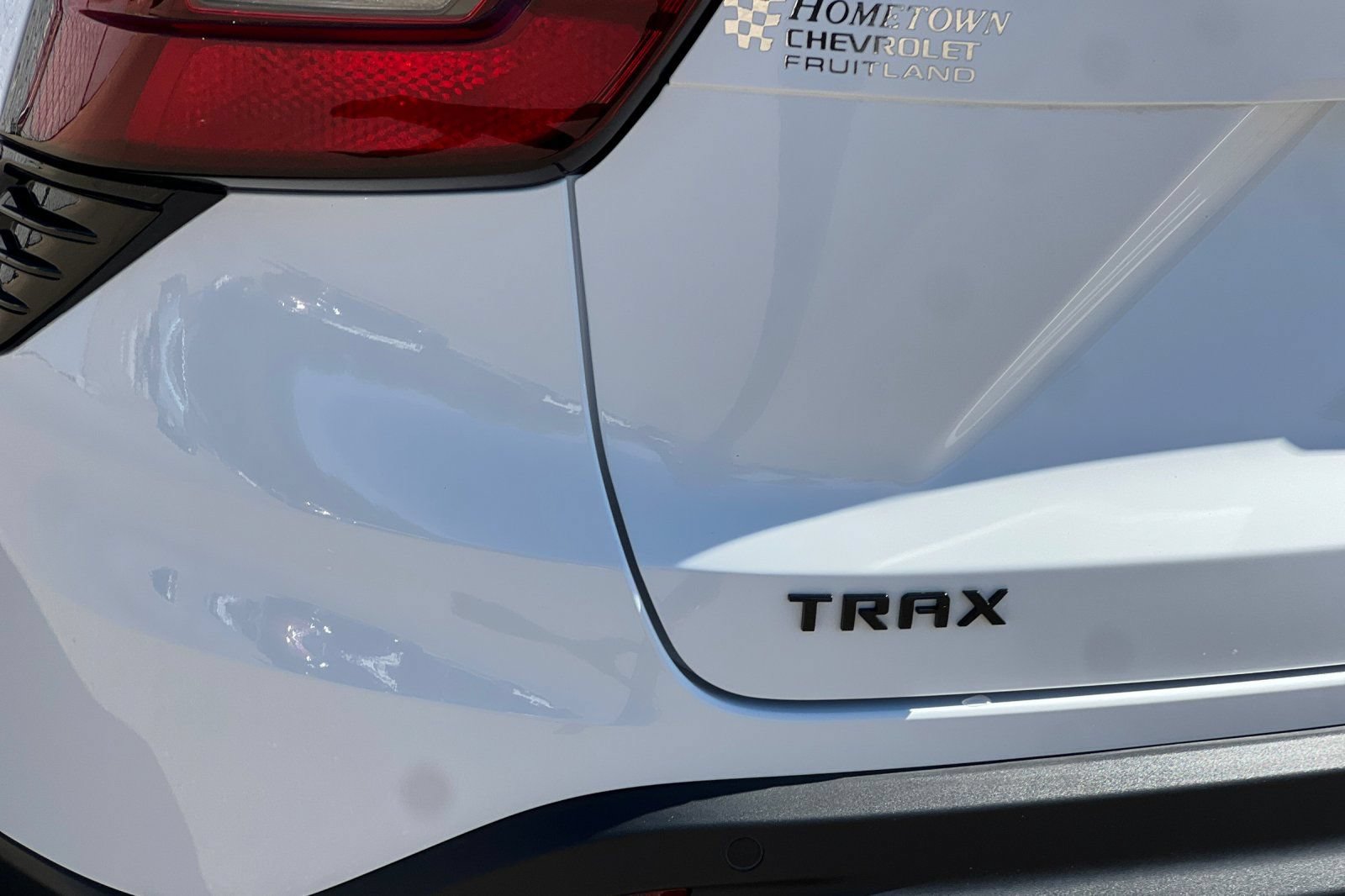 Used 2026 Chevrolet Trax RS w/ Sunroof Package FWD image 23