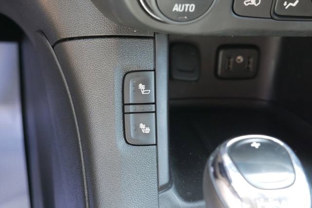 Used 2019 GMC Acadia SLE FWD image 4