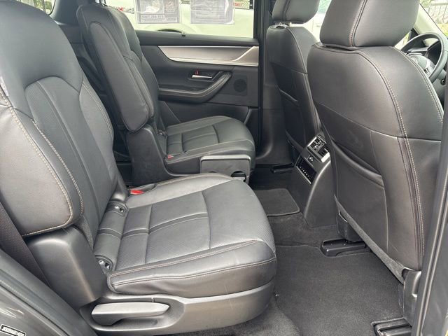Used 2024 MAZDA CX-90 Plug-In Hybrid w/ Preferred AWD/4WD image 16