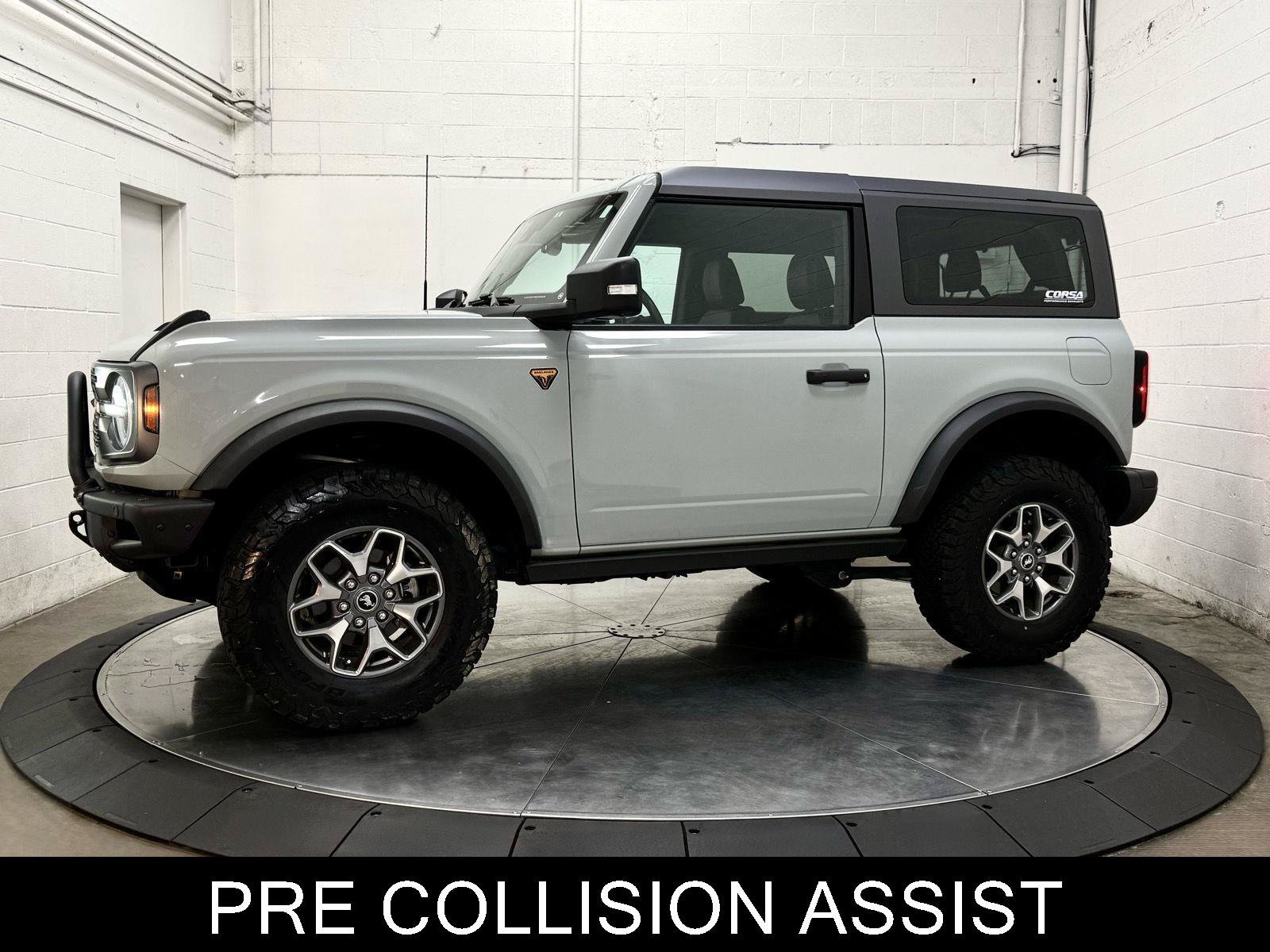 Used 2021 Ford Bronco Badlands AWD/4WD image 4