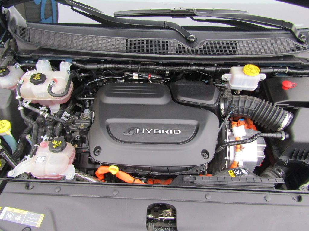 Used 2023 Chrysler Pacifica Touring-L image 31