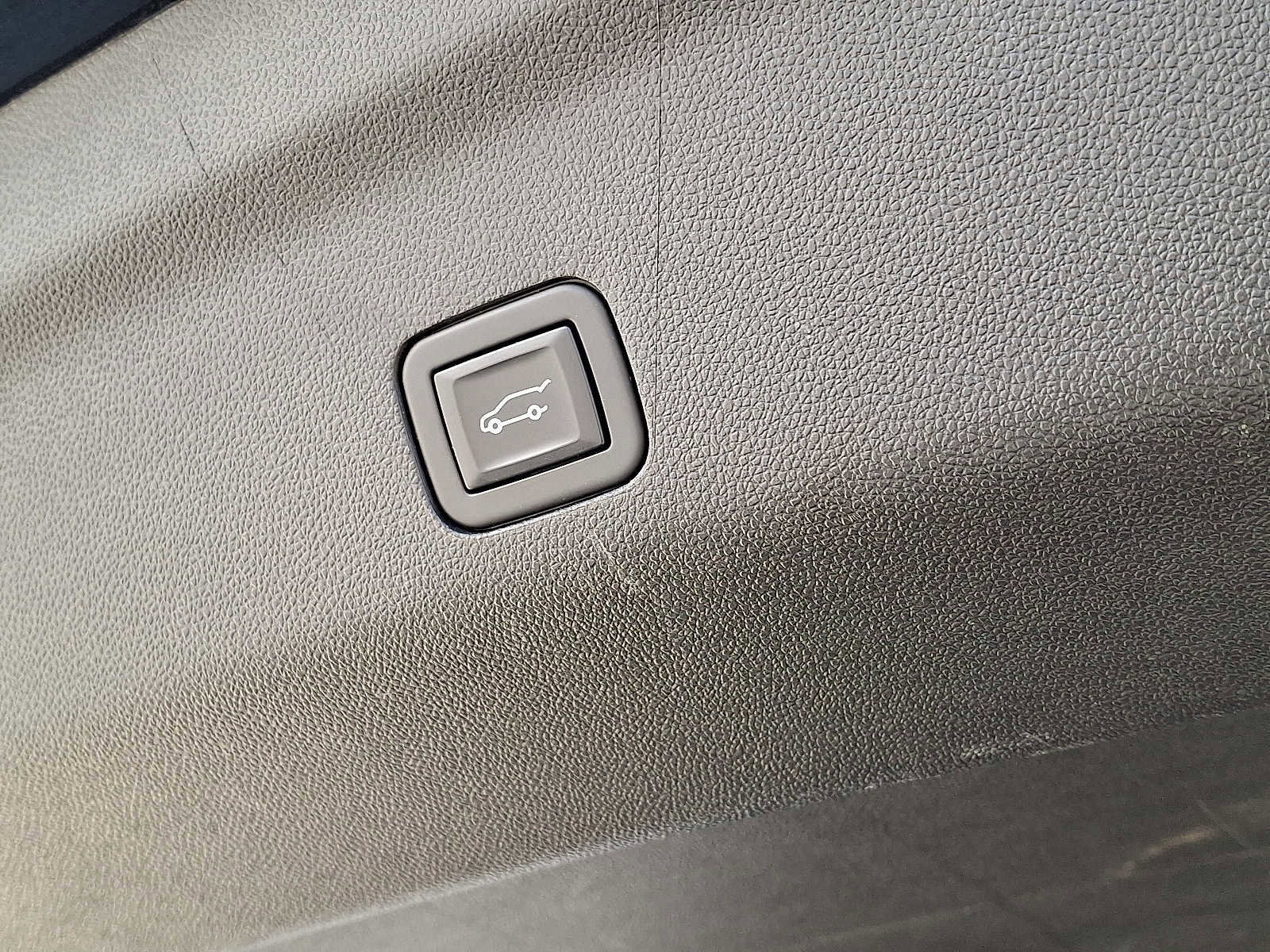 Certified 2023 Chevrolet Tahoe Premier image 28