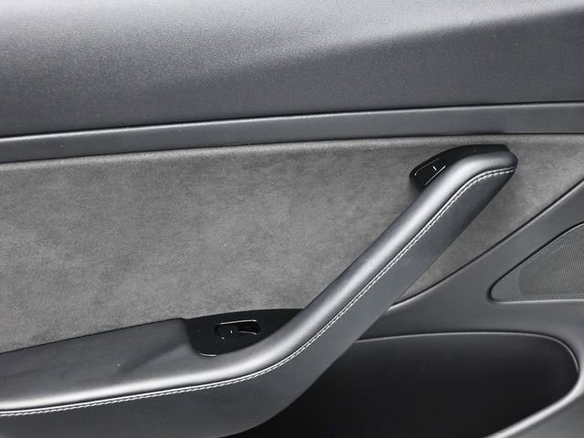 Used 2019 Tesla Model 3 Mid Range RWD image 14