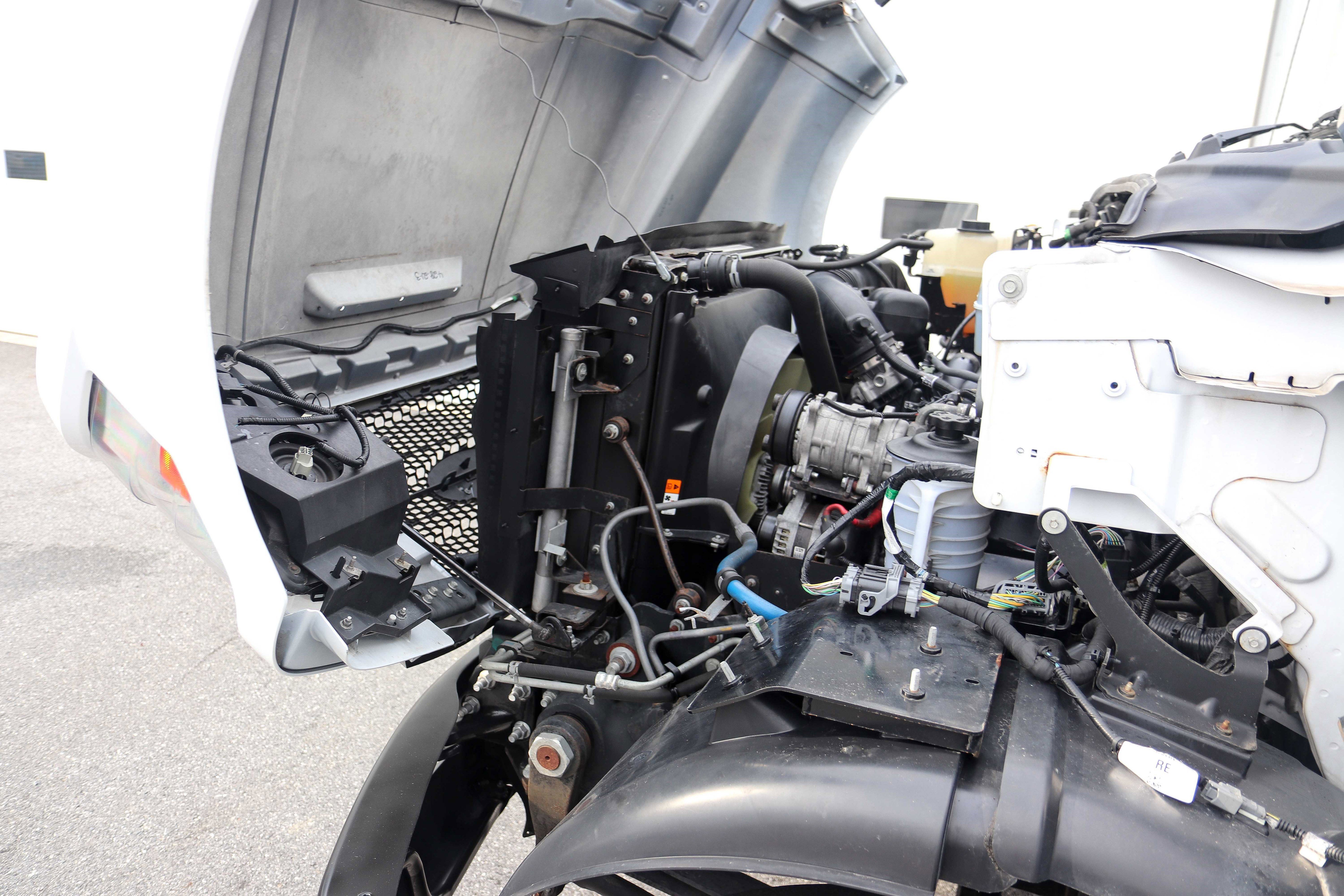 Used 2022 Ford F650 2WD Regular Cab Super Duty image 21