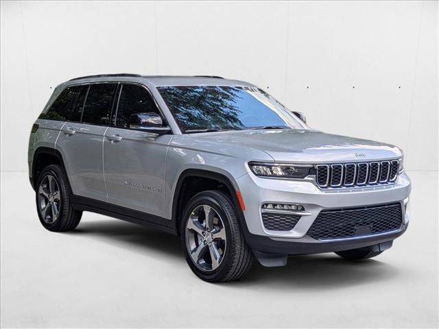 New 2025 Jeep Grand Cherokee Limited w/ Trailer Tow Package image 6