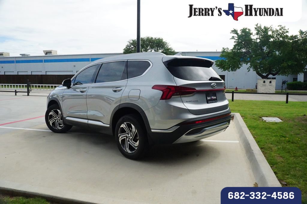 Used 2023 Hyundai Santa Fe SEL w/ Premium Package image 5
