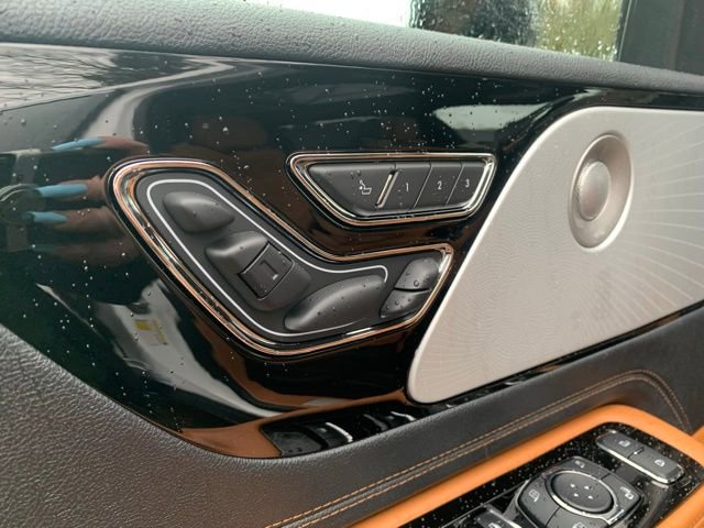 New 2026 Lincoln Aviator Black Label w/ Dynamic Handling Package image 14