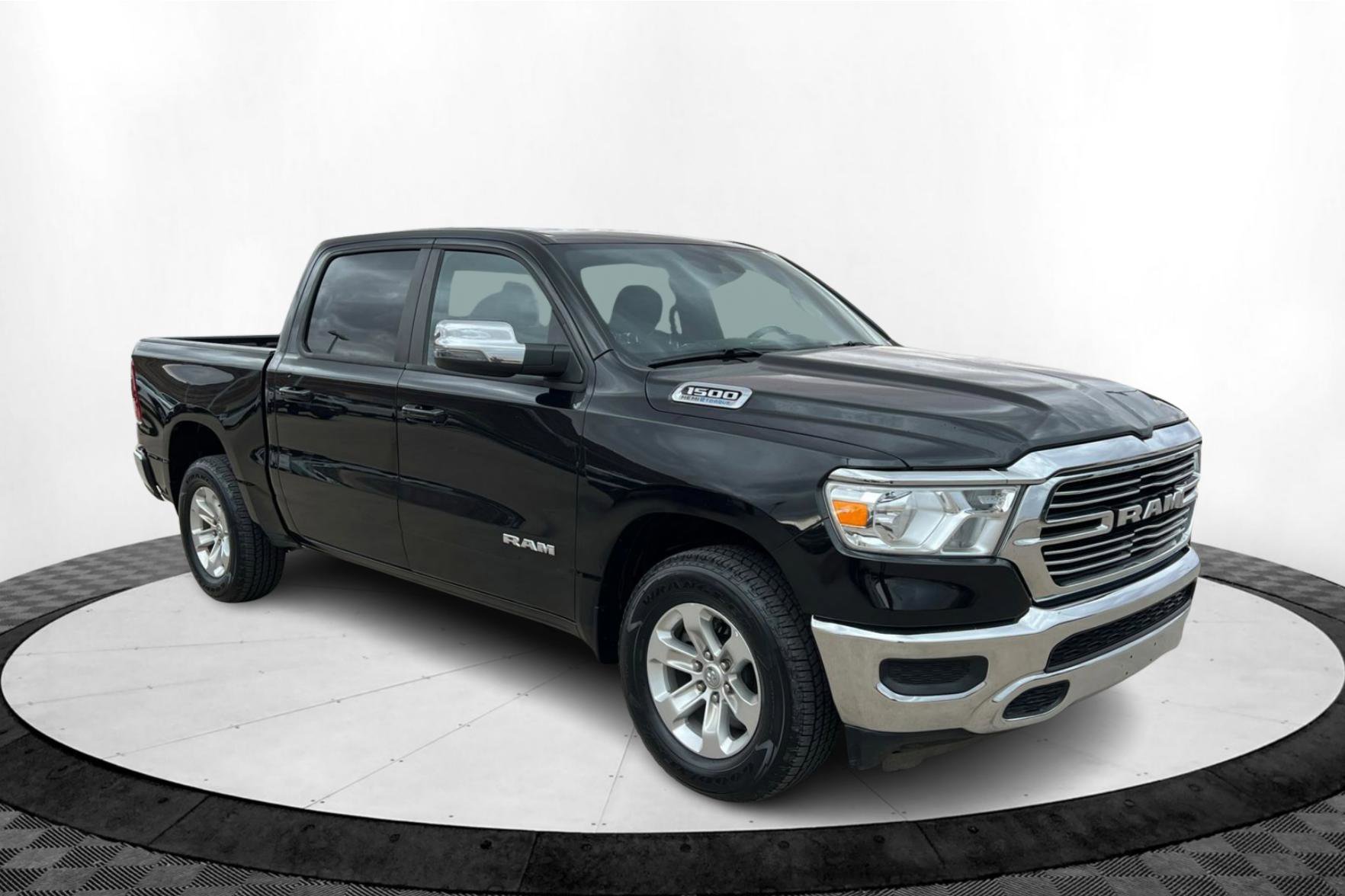 Certified 2024 RAM 1500 Laramie image 7