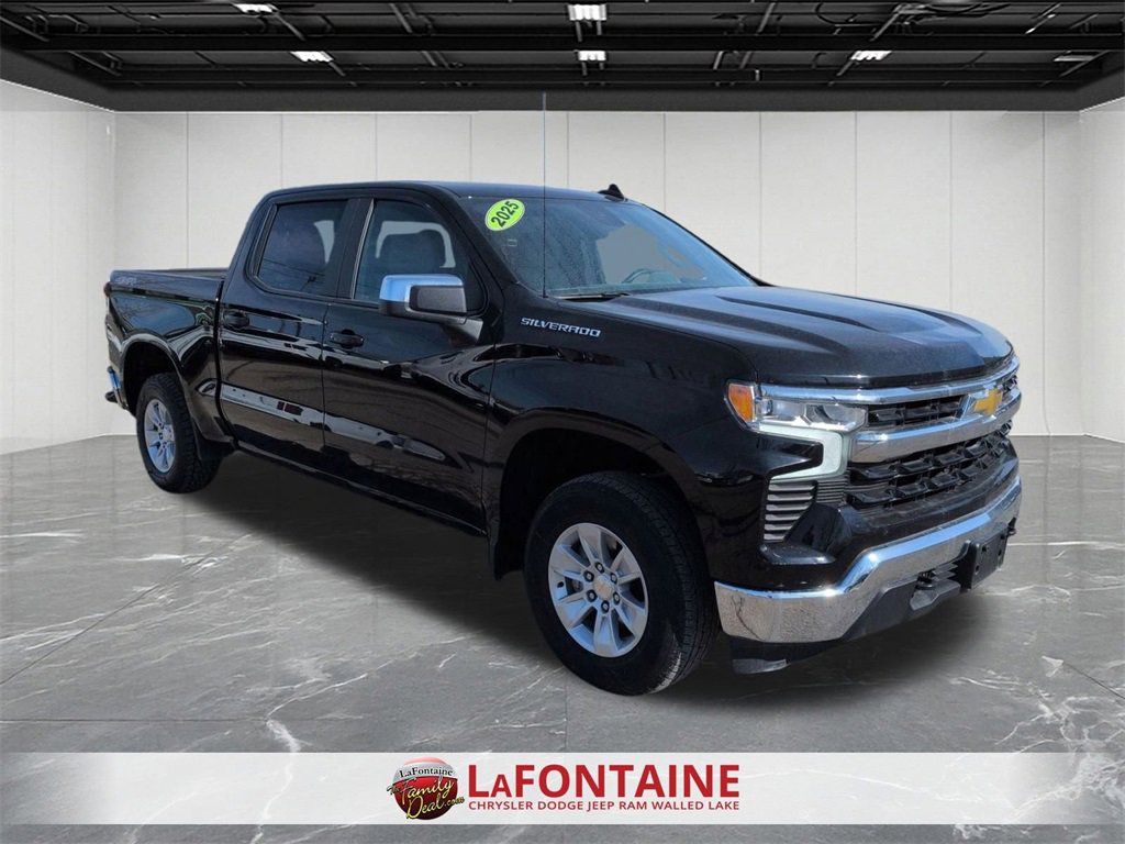 Used 2025 Chevrolet Silverado 1500 LT image 7