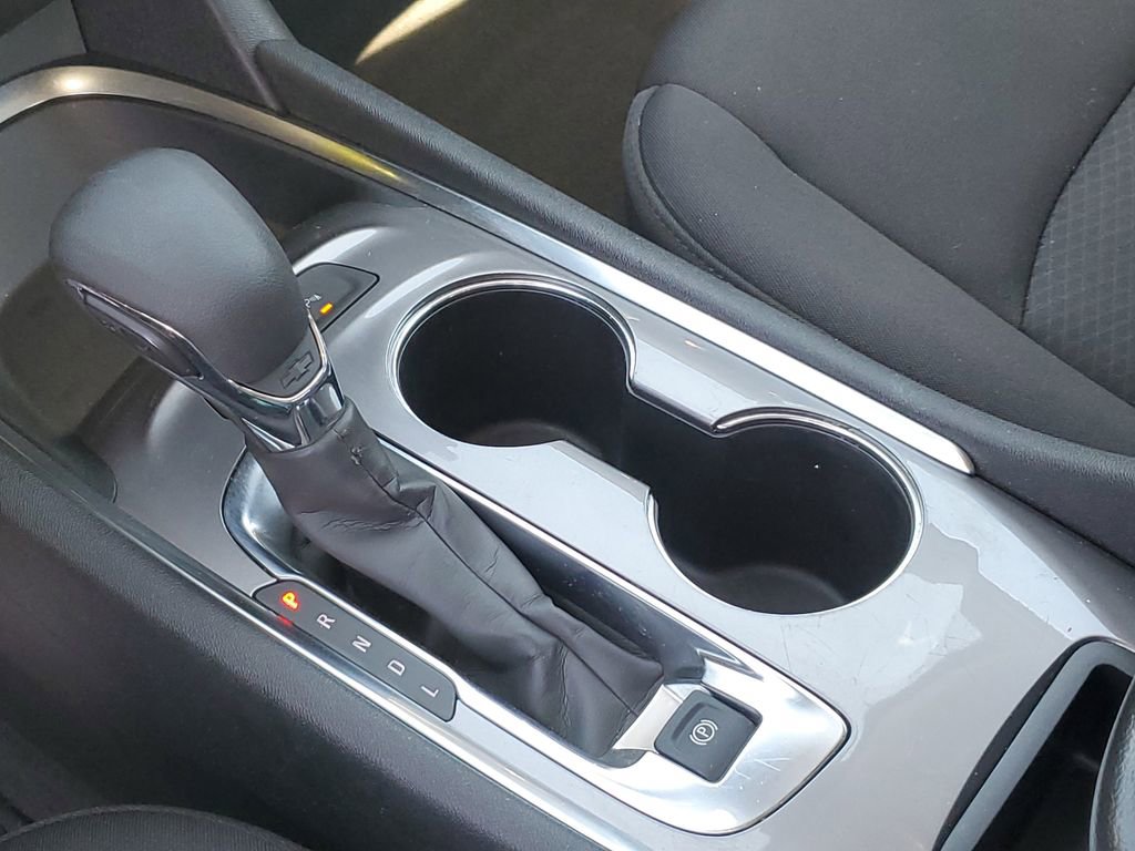 Used 2025 Chevrolet Malibu LT FWD image 21