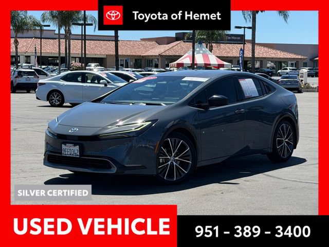 Used 2023 Toyota Prius XLE FWD image 1