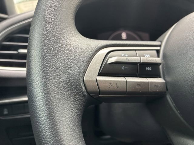 Used 2023 MAZDA MAZDA3 s image 27