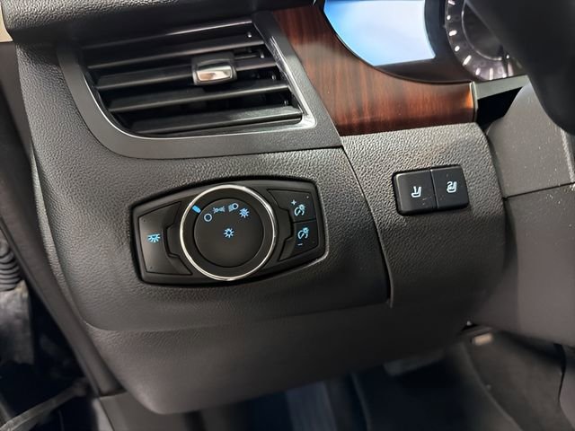 Used 2014 Ford Edge Limited FWD image 15