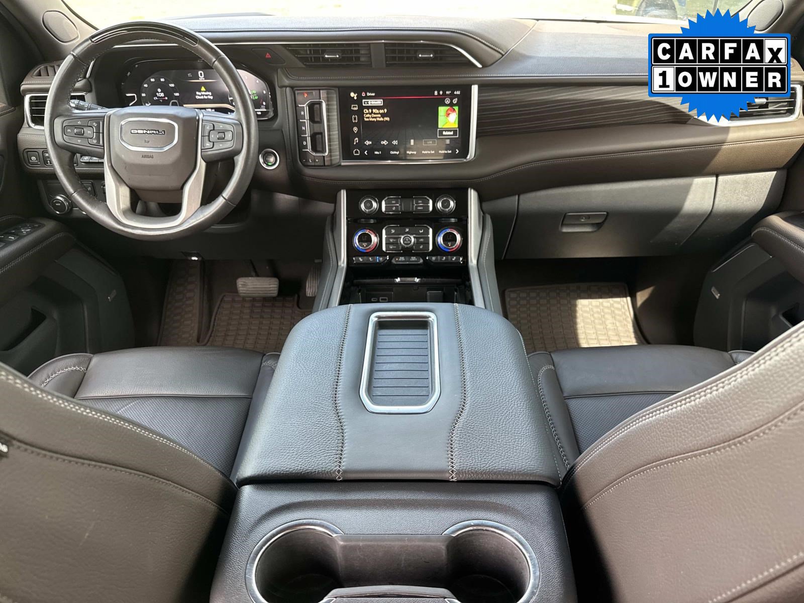 Used 2024 GMC Yukon Denali w/ Advanced Technology Package RWD image 20