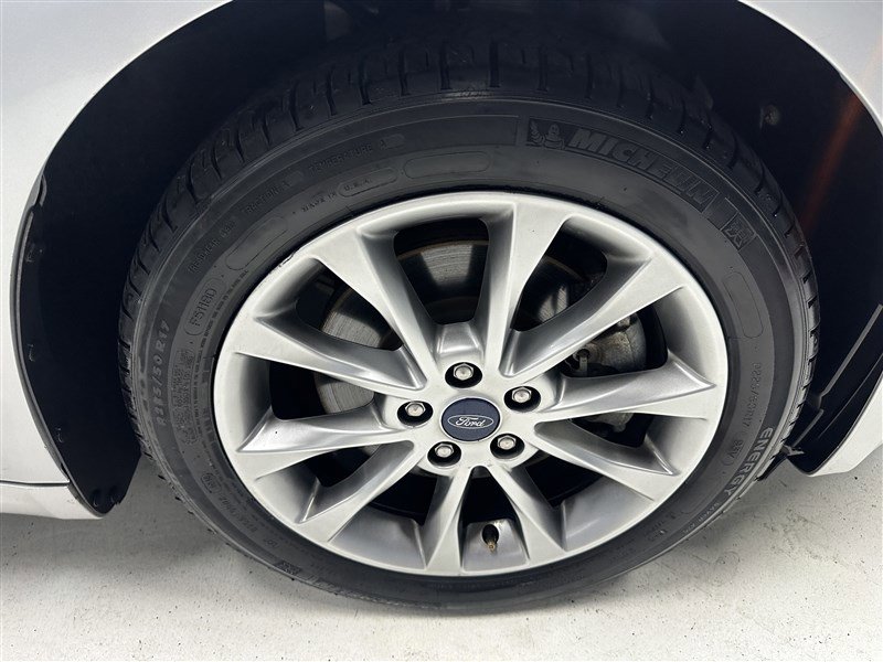 Used 2017 Ford Fusion Energi SE image 14