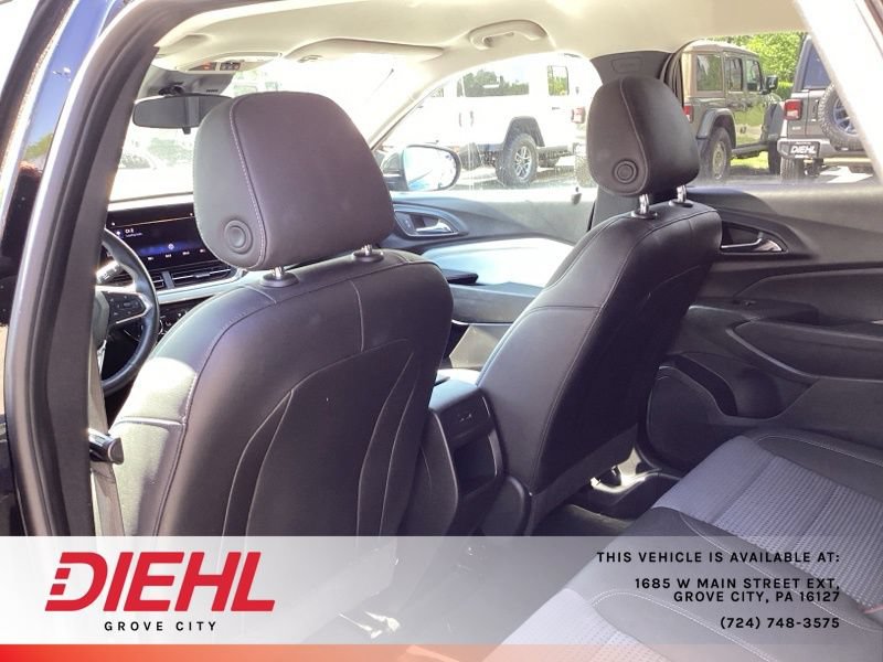 Used 2024 Chevrolet Trax LT w/ Driver Confidence Package FWD image 15