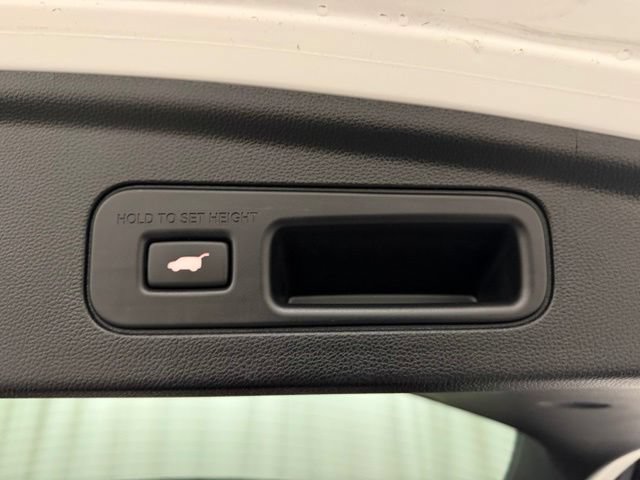 Used 2025 Acura MDX A-Spec AWD/4WD image 9