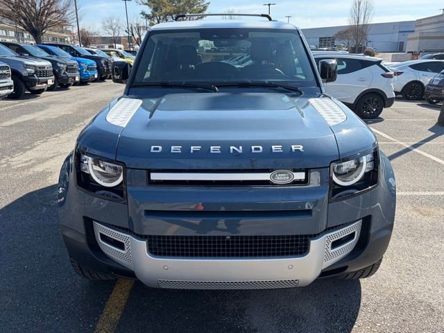 Used 2023 Land Rover Defender 90 S image 10