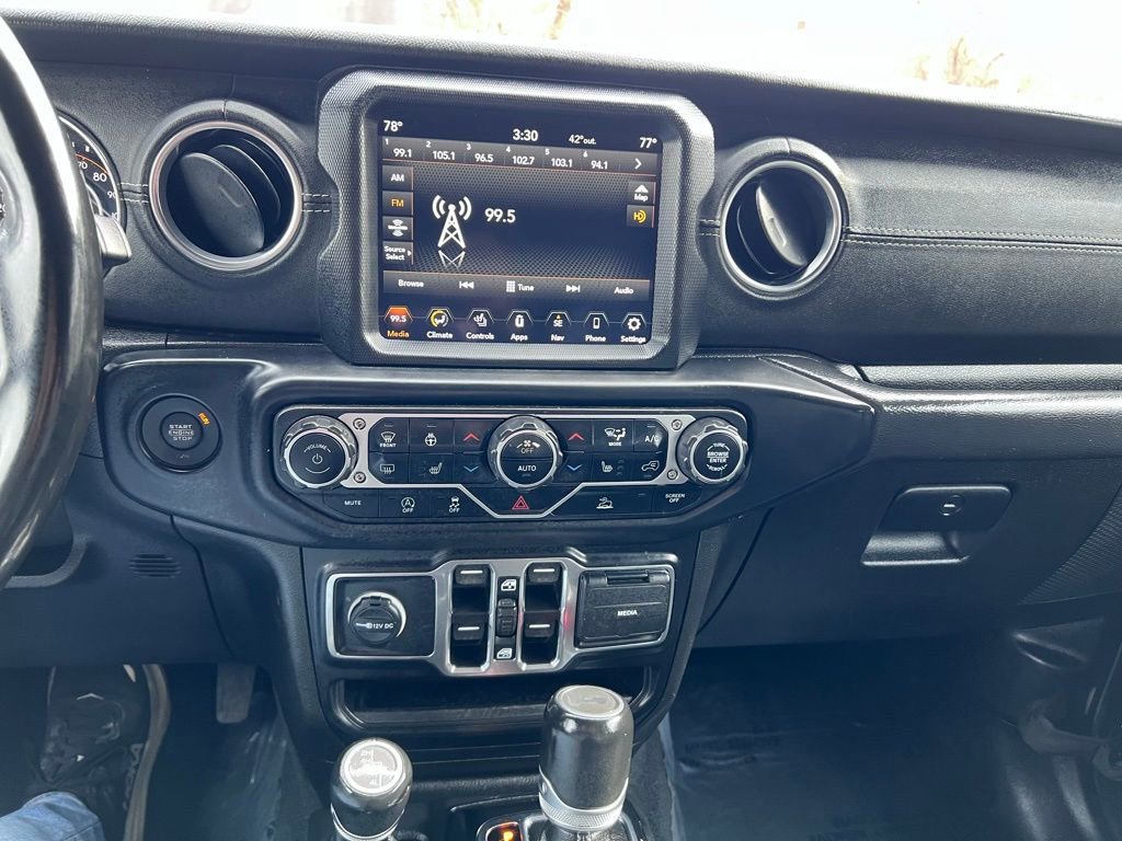 Used 2023 Jeep Wrangler Sahara w/ Cold Weather Group image 38