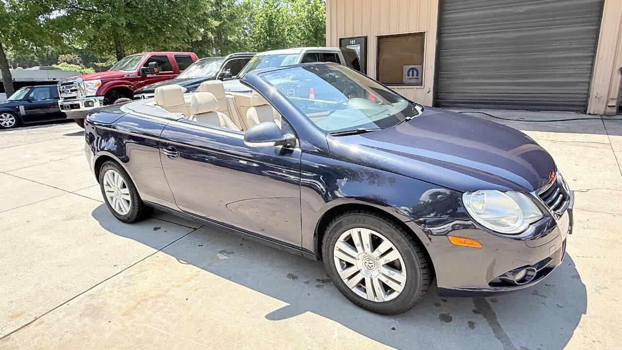Used 2008 Volkswagen Eos Komfort FWD image 16