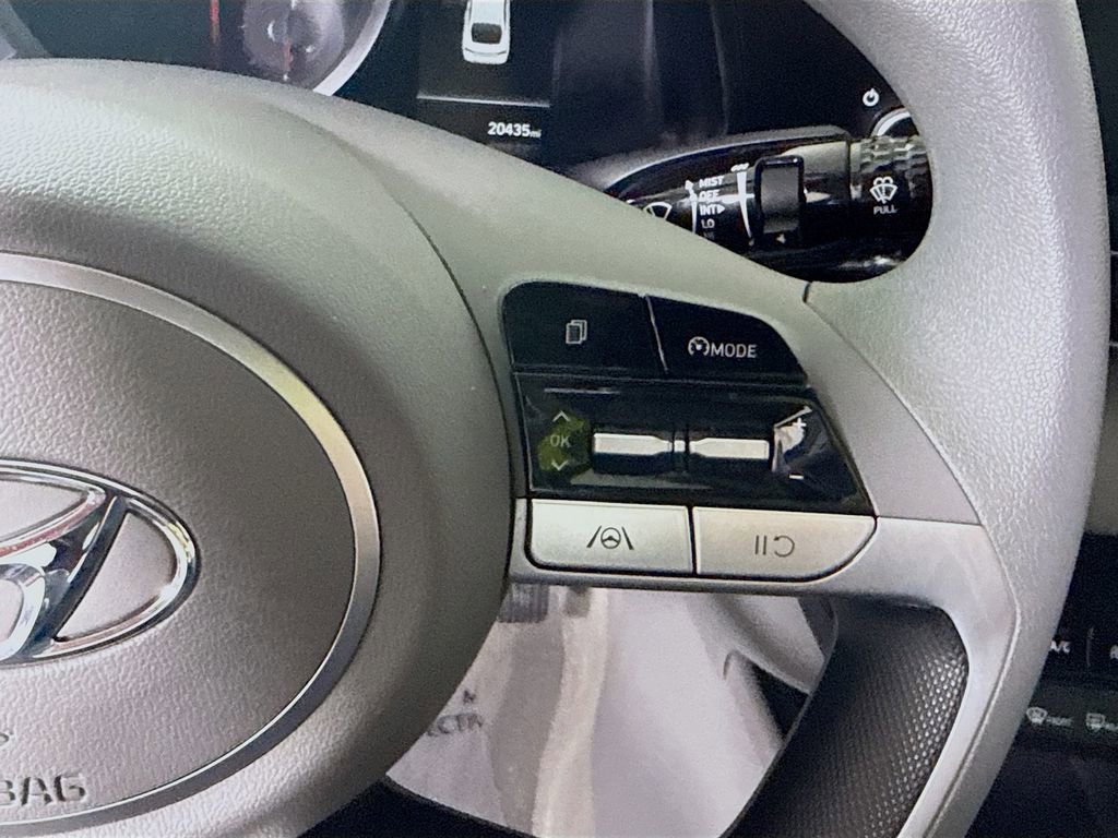 Certified 2022 Hyundai Elantra SEL w/ Cargo Package image 21