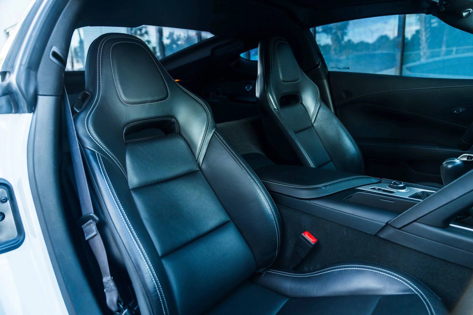 Used 2019 Chevrolet Corvette Stingray Coupe w/ 1LT image 30