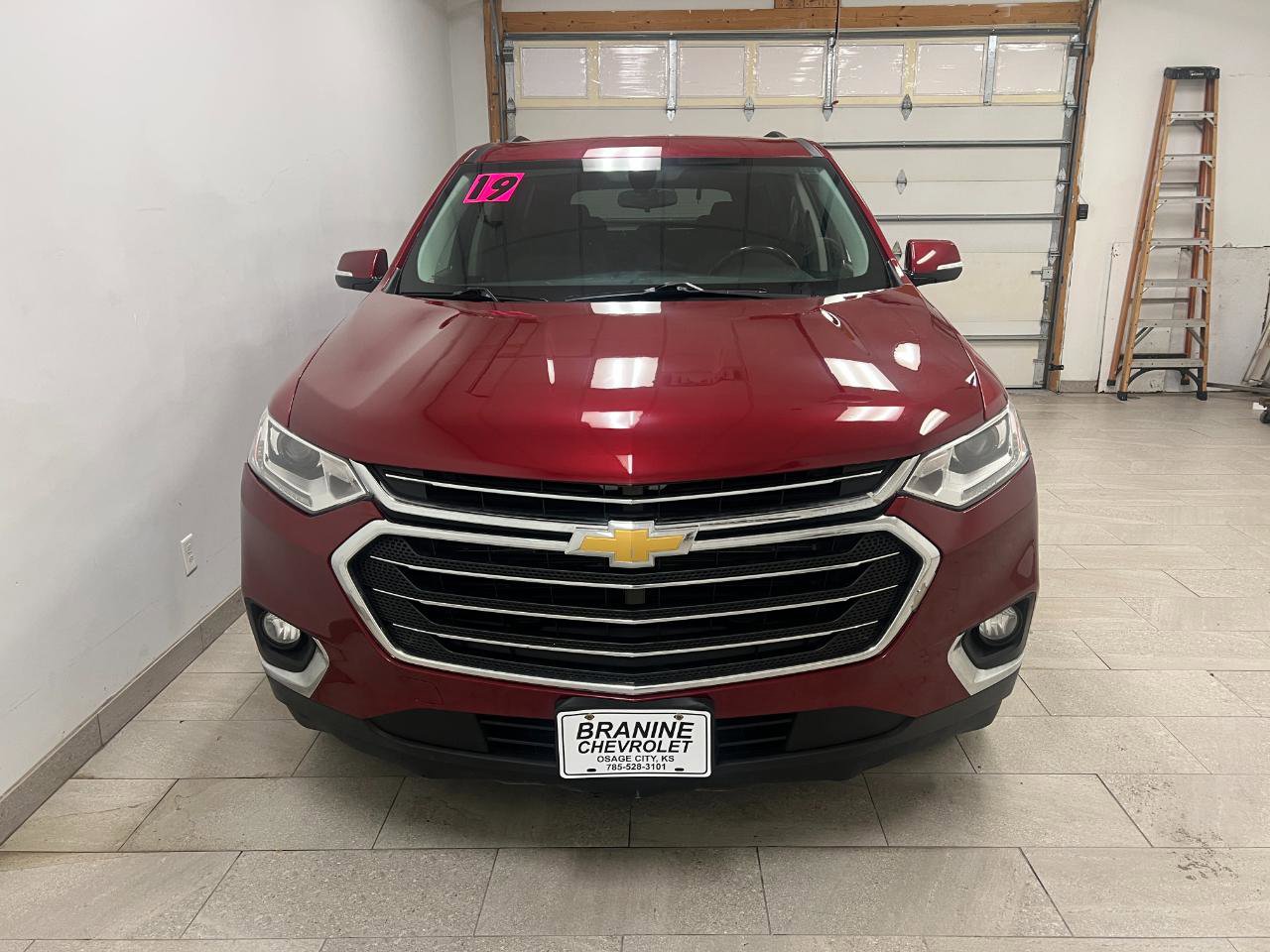 Used 2019 Chevrolet Traverse LT FWD image 10