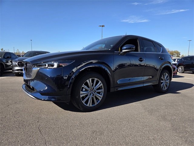 New 2025 MAZDA CX-5 Signature image 2