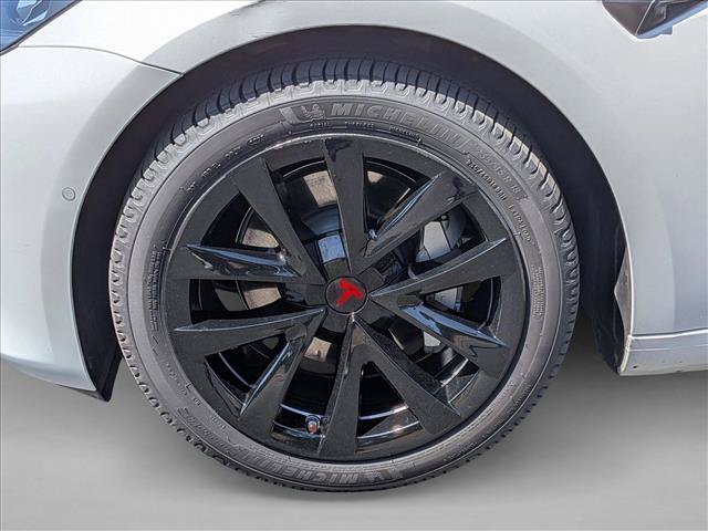 Used 2022 Tesla Model 3 Long Range AWD/4WD image 23