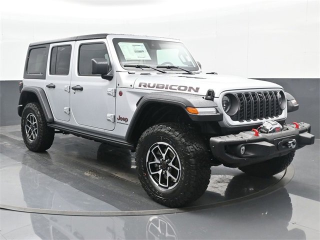 Used 2024 Jeep Wrangler Unlimited Rubicon w/ Capability Package image 6