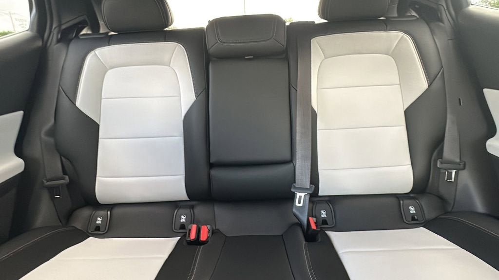 New 2026 Chevrolet Equinox EV LT AWD/4WD image 23